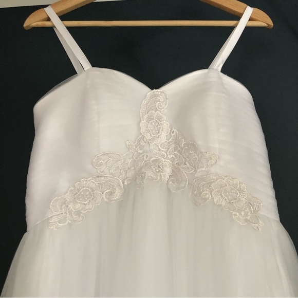 Custom Tailored Women’s Lace Corset White Wedding Dress w/cape and gloves Sz M - Picture 6 of 17